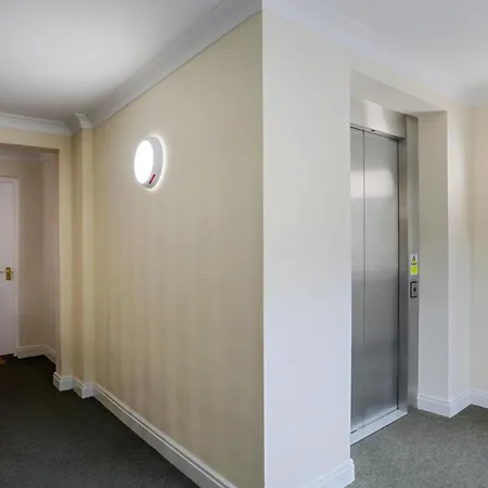 No 9 Апартаменты Уитби